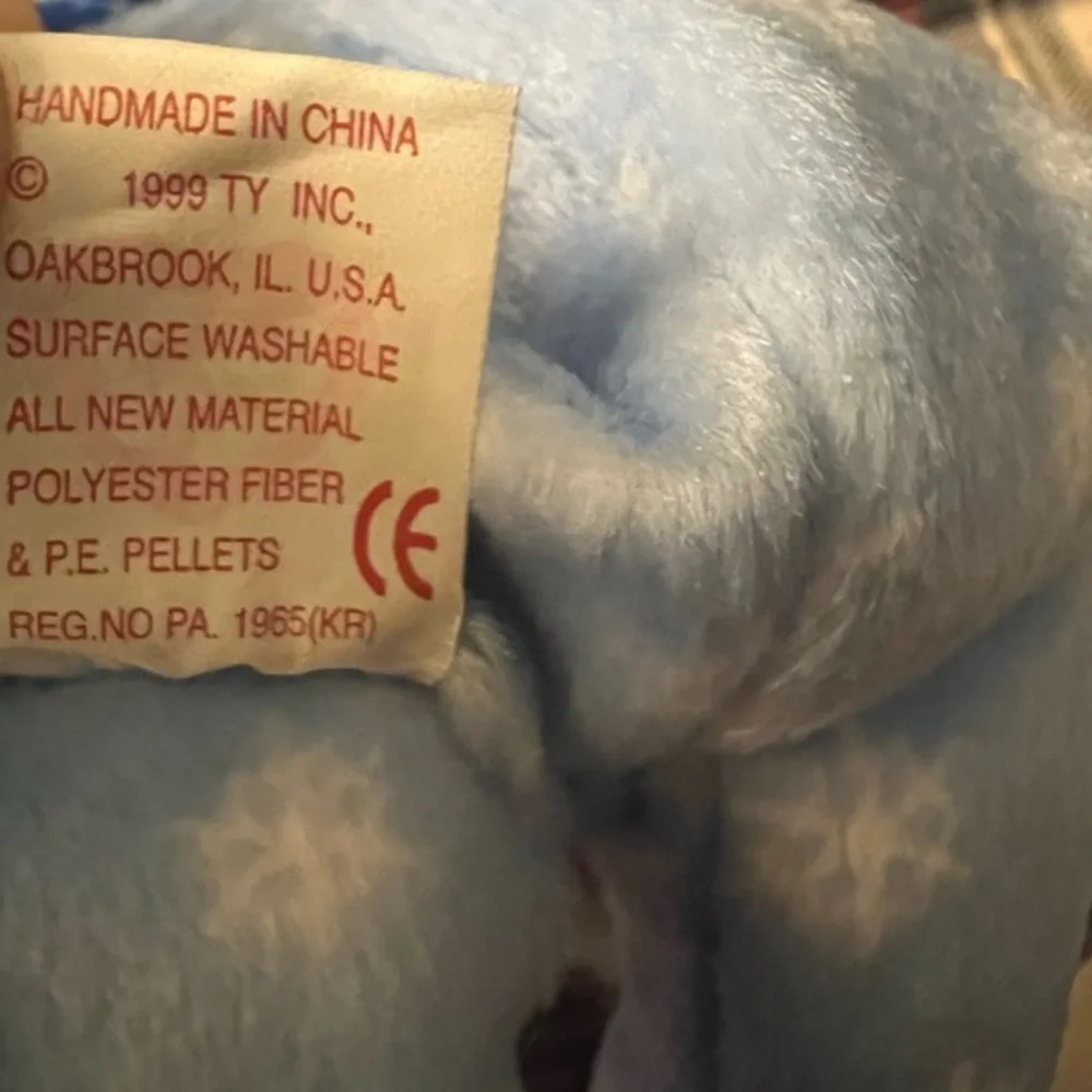 Ty‎ Beanie babies 1999 Holiday Teddy NWT